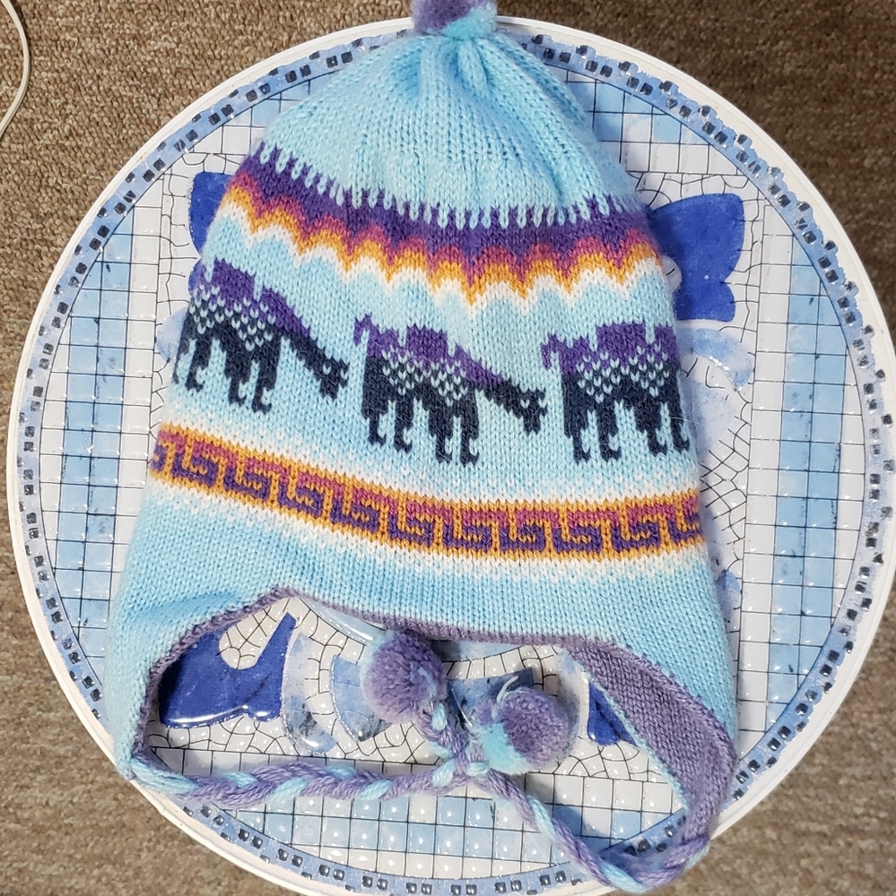 Reversible Peruvian Hat - Picture 2 of 3